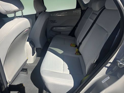 New 2026 Hyundai Kona SEL Sport AWD/4WD image 16