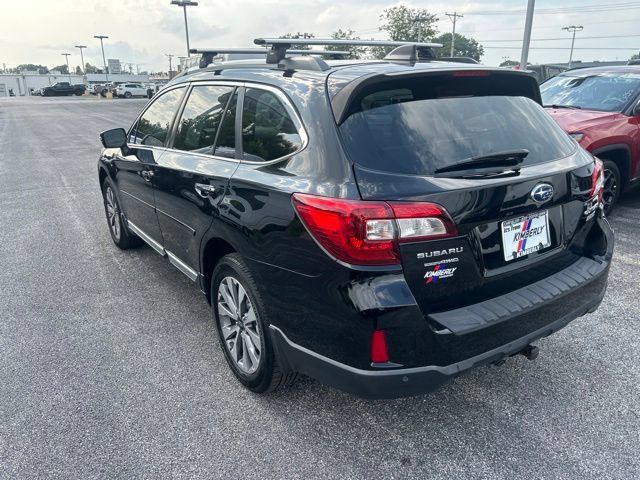 Used 2017 Subaru Outback 2.5i Touring w/ Popular Package #5A AWD/4WD image 11