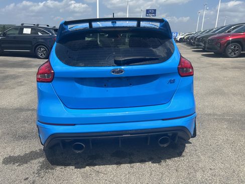 Used 2017 Ford Focus RS AWD/4WD image 4