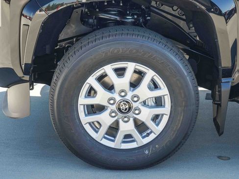 New 2026 Toyota Tacoma SR5 AWD/4WD image 11