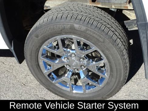 Used 2014 GMC Sierra 1500 SLT w/ SLT Crew Cab Value Package image 17