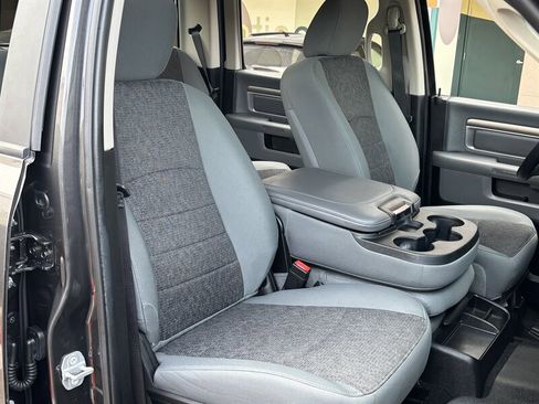 Used 2018 RAM 3500 Big Horn image 36