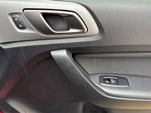 Used 2020 Ford Ranger XLT w/ Equipment Group 301A Mid image 18