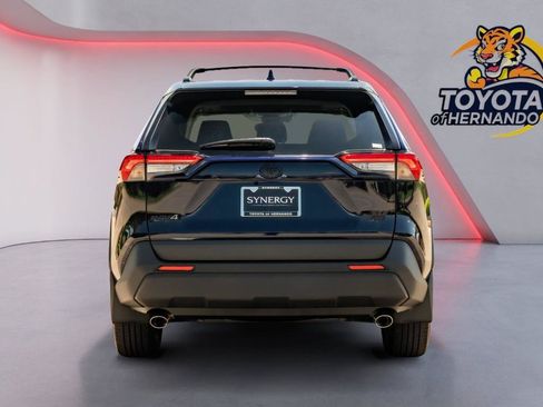Used 2025 Toyota RAV4 XLE Premium w/ Weather Package AWD/4WD image 7
