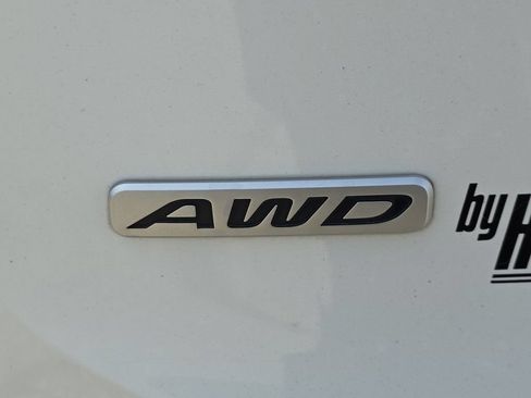 Used 2020 Kia Telluride S w/ S 8 Passenger Seating Package AWD/4WD image 7