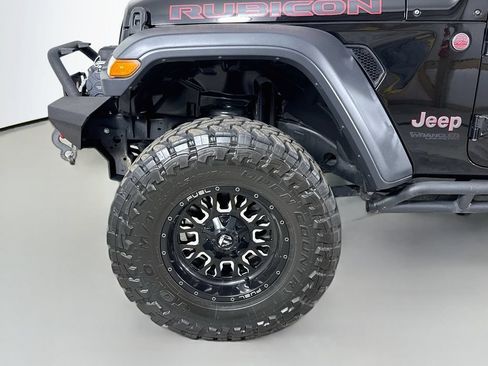 Used 2018 Jeep Wrangler Unlimited Rubicon AWD/4WD image 32