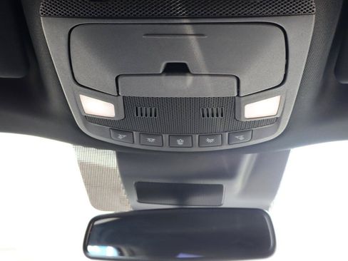 Used 2019 Ford Expedition XLT w/ Equipment Group 202A RWD image 25