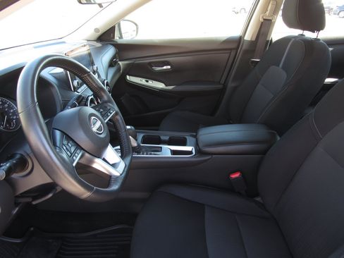 Used 2025 Nissan Sentra SV w/ All-Weather Package FWD image 13