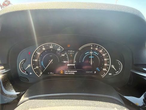 Used 2018 BMW 530e xDrive AWD/4WD image 51