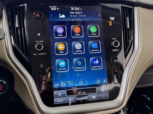 Used 2024 Subaru Outback Premium image 34