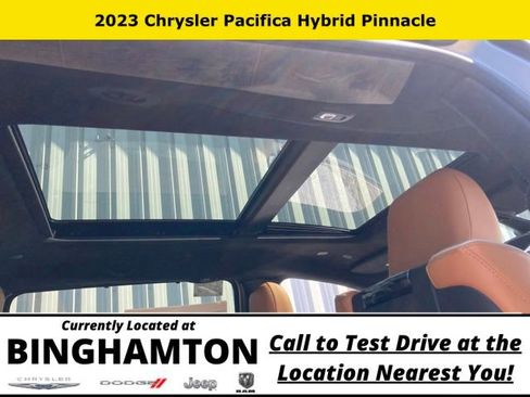 New 2023 Chrysler Pacifica Pinnacle image 25