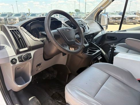 Used 2016 Ford Transit 150 130 Low Roof RWD image 10