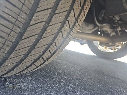 Used 2016 Cadillac XTS Luxury w/ Driver Awareness Package image 10