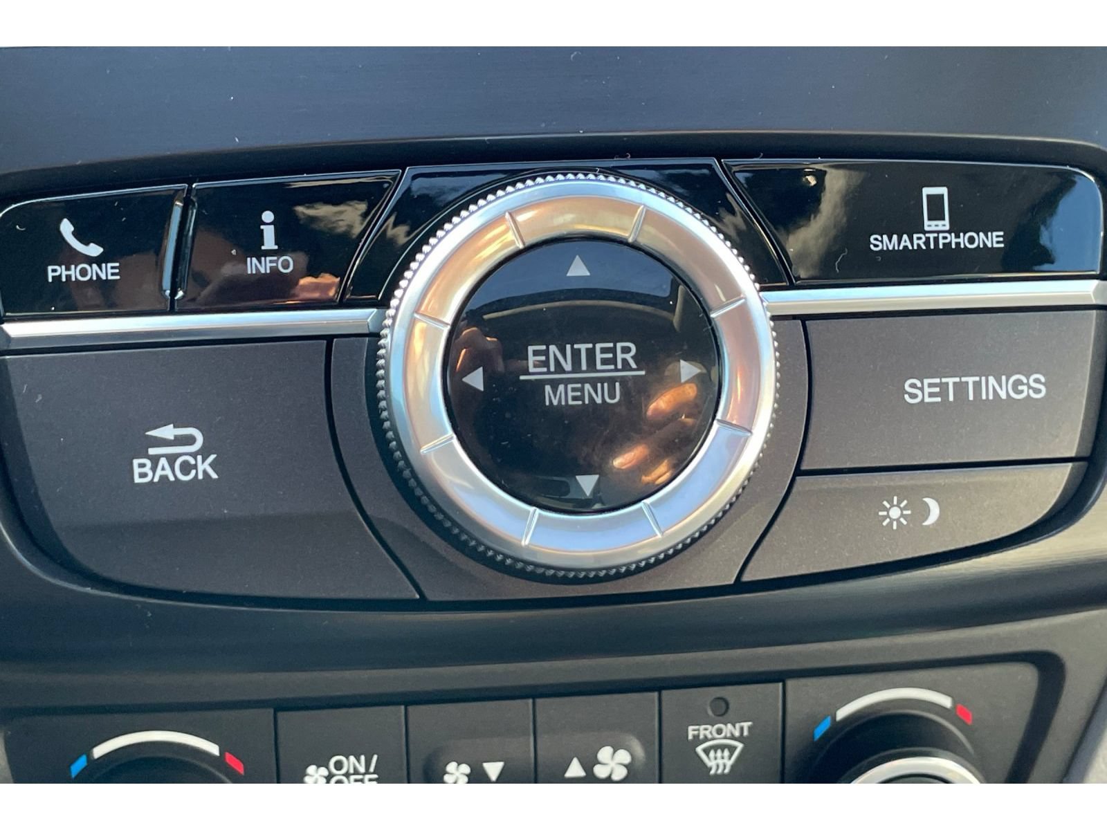 Used 2020 Acura ILX w/ Technology Package FWD image 30