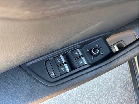 Used 2017 Audi A4 2.0T Prestige image 23