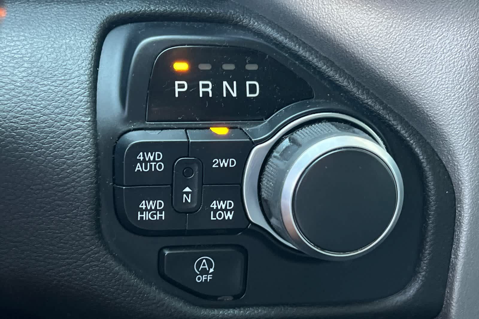 Used 2020 RAM 1500 Big Horn AWD/4WD image 22