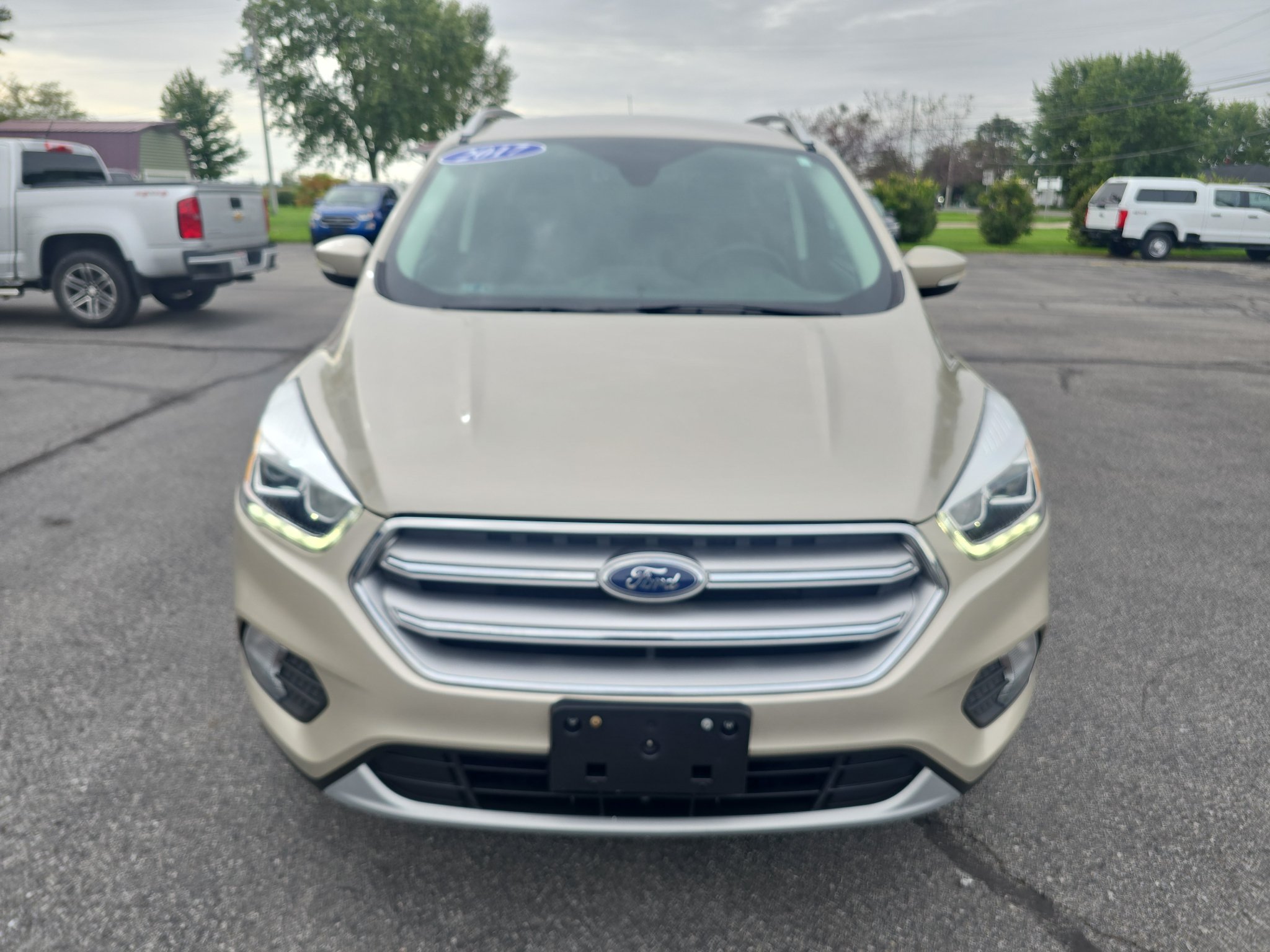 Used 2017 Ford Escape Titanium FWD image 3