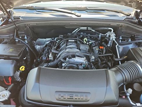 Used 2025 Dodge Durango R/T image 29