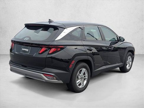 Used 2026 Hyundai Tucson SE FWD image 5