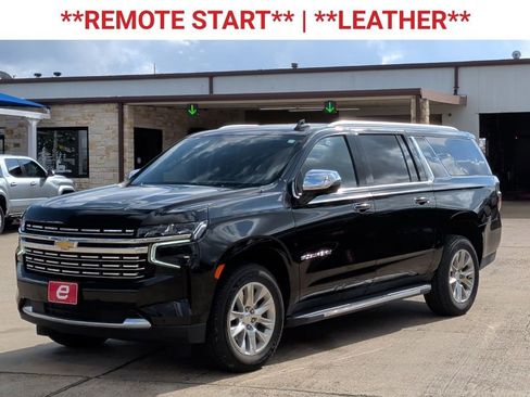 Used 2024 Chevrolet Suburban Premier image 3
