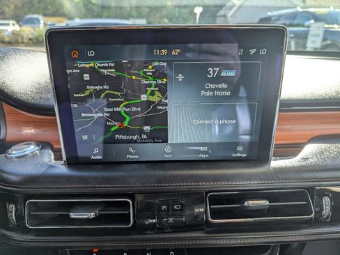 Used 2020 Lincoln Aviator Reserve w/ Equipment Group 201A image 17