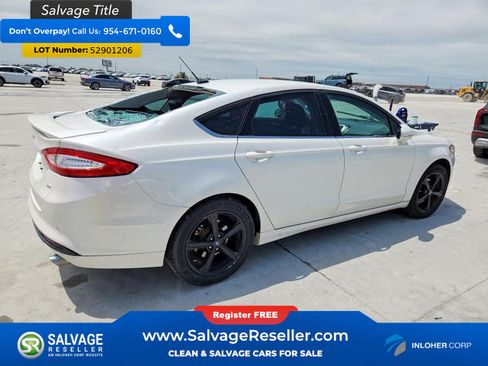 Used 2016 Ford Fusion SE FWD image 4