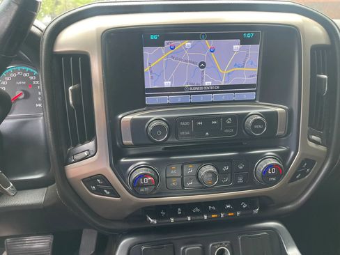 Used 2018 GMC Sierra 1500 Denali AWD/4WD image 17