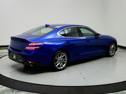 Used 2022 Genesis G70 2.0T image 5