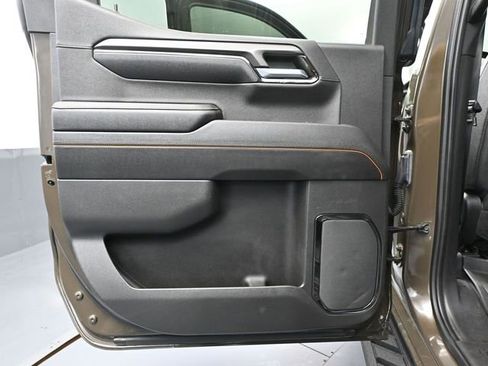 Used 2023 GMC Sierra 1500 AT4 w/ AT4 Preferred Package image 46