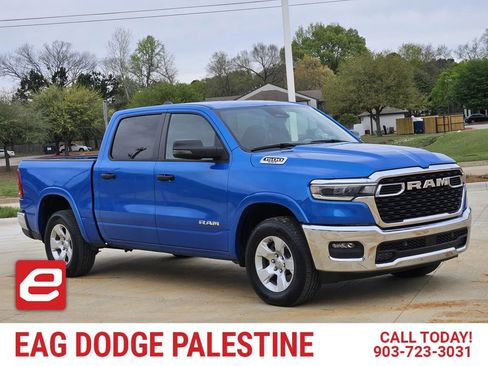Used 2025 RAM 1500 Big Horn AWD/4WD image 1