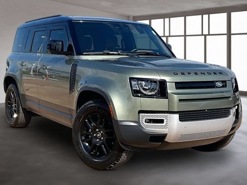 Used 2024 Land Rover Defender 110 S AWD/4WD image 10