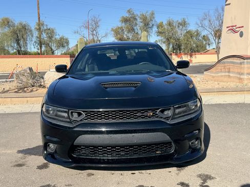 Used 2019 Dodge Charger Scat Pack image 8