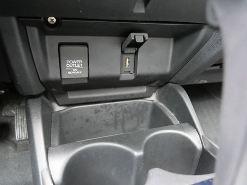 Used 2018 Honda Fit EX image 18