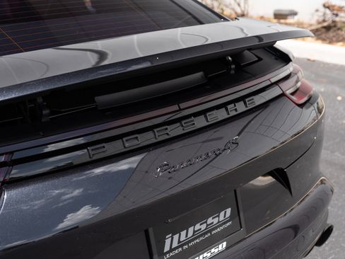 Used 2018 Porsche Panamera 4S AWD/4WD image 25