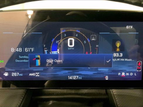 Used 2025 Chevrolet Equinox LT image 20