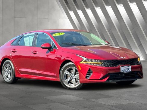 Used 2023 Kia K5 LXS image 1
