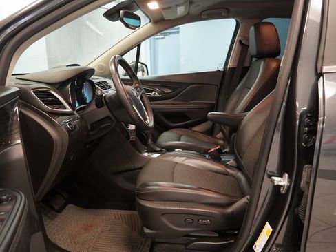 Used 2016 Buick Encore Convenience image 4