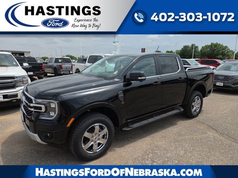 Certified 2025 Ford Ranger Lariat w/ Chrome Accent Package AWD/4WD image 1