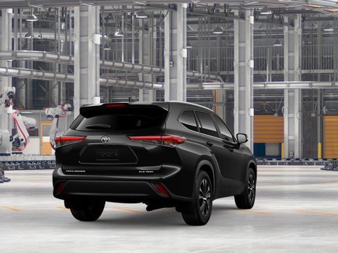 New 2026 Toyota Highlander XLE AWD/4WD image 9