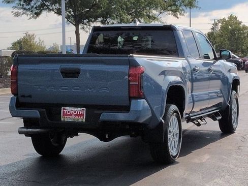 Certified 2026 Toyota Tacoma SR5 AWD/4WD image 5