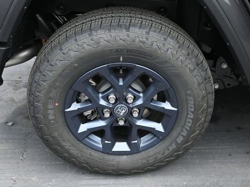 New 2026 Jeep Wrangler Unlimited Sport image 39