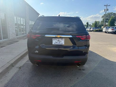 Used 2022 Chevrolet Traverse LT FWD image 6