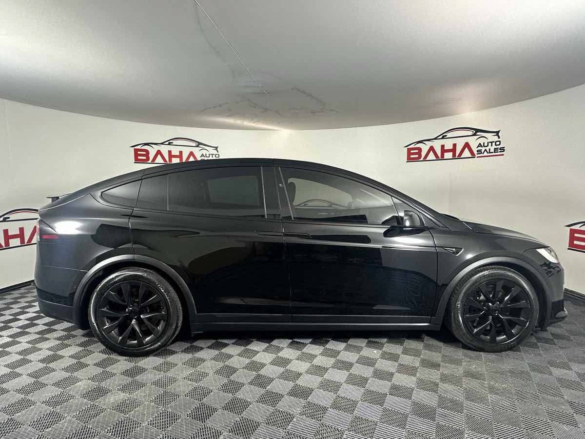 Used 2022 Tesla Model X AWD/4WD image 10