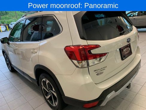 Used 2023 Subaru Forester Touring AWD/4WD image 14
