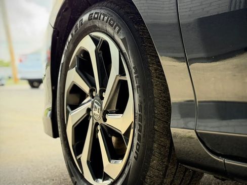 Used 2017 Honda Accord EX image 28