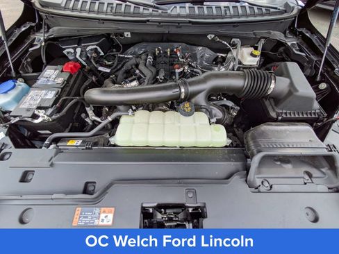 Certified 2026 Lincoln Navigator Reserve AWD/4WD image 16