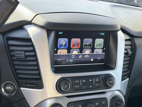 Used 2019 GMC Yukon XL SLT image 25