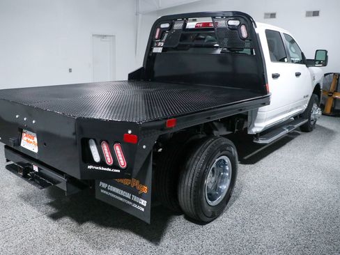 Used 2024 RAM 3500 Big Horn image 8