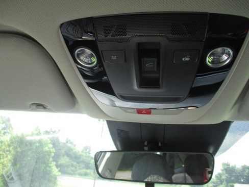 New 2025 Kia Sorento S w/ Panoramic Sunroof Package image 23