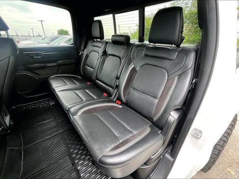 Used 2022 RAM 1500 Laramie AWD/4WD image 36
